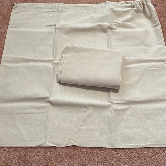 (2) Tory Burch brand new large dust bags - Picture 6 of 6